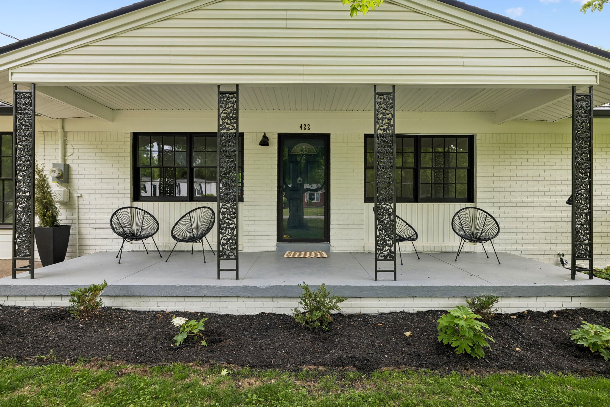 422 Figuers Dr