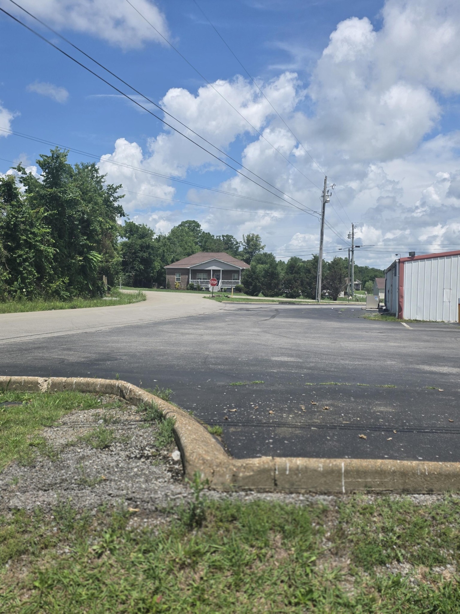 8373 Carthage HWY