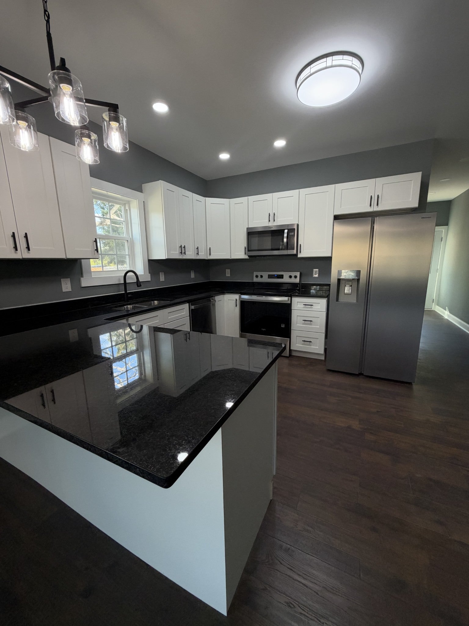 406 Winding Way
