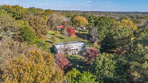 2541 Rock Springs Cemetery Rd Columbia TN 38401