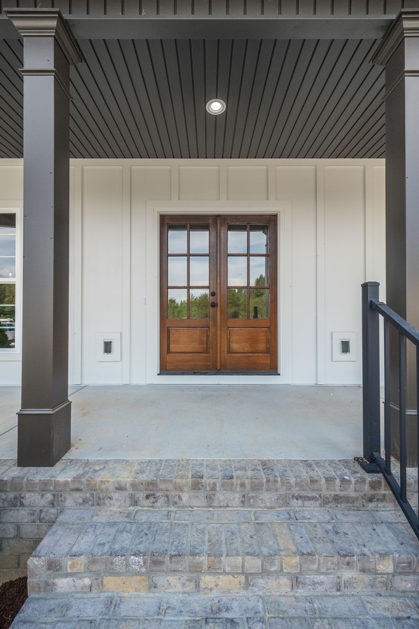 110 Stonebrook Dr