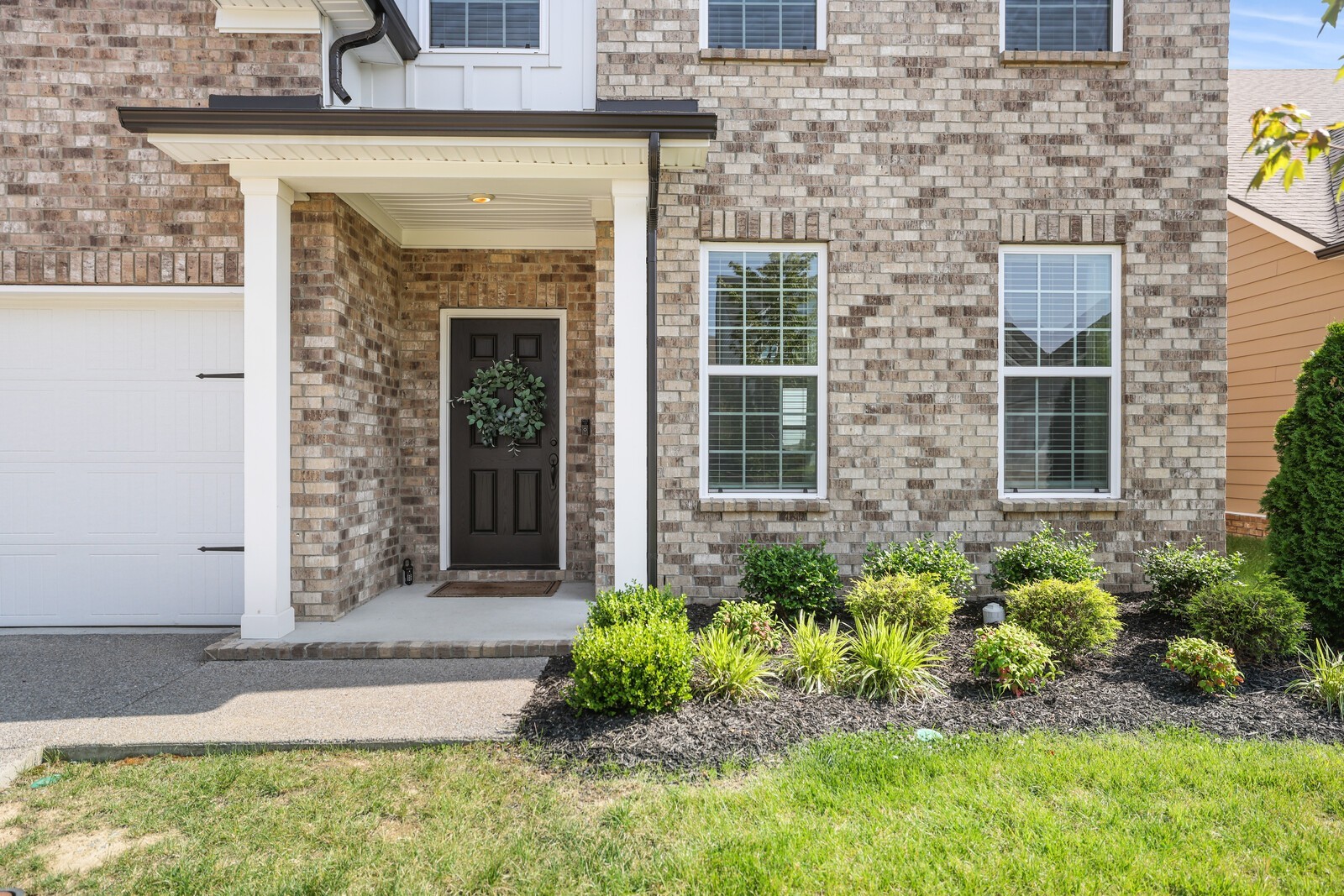 443 Black Walnut Dr