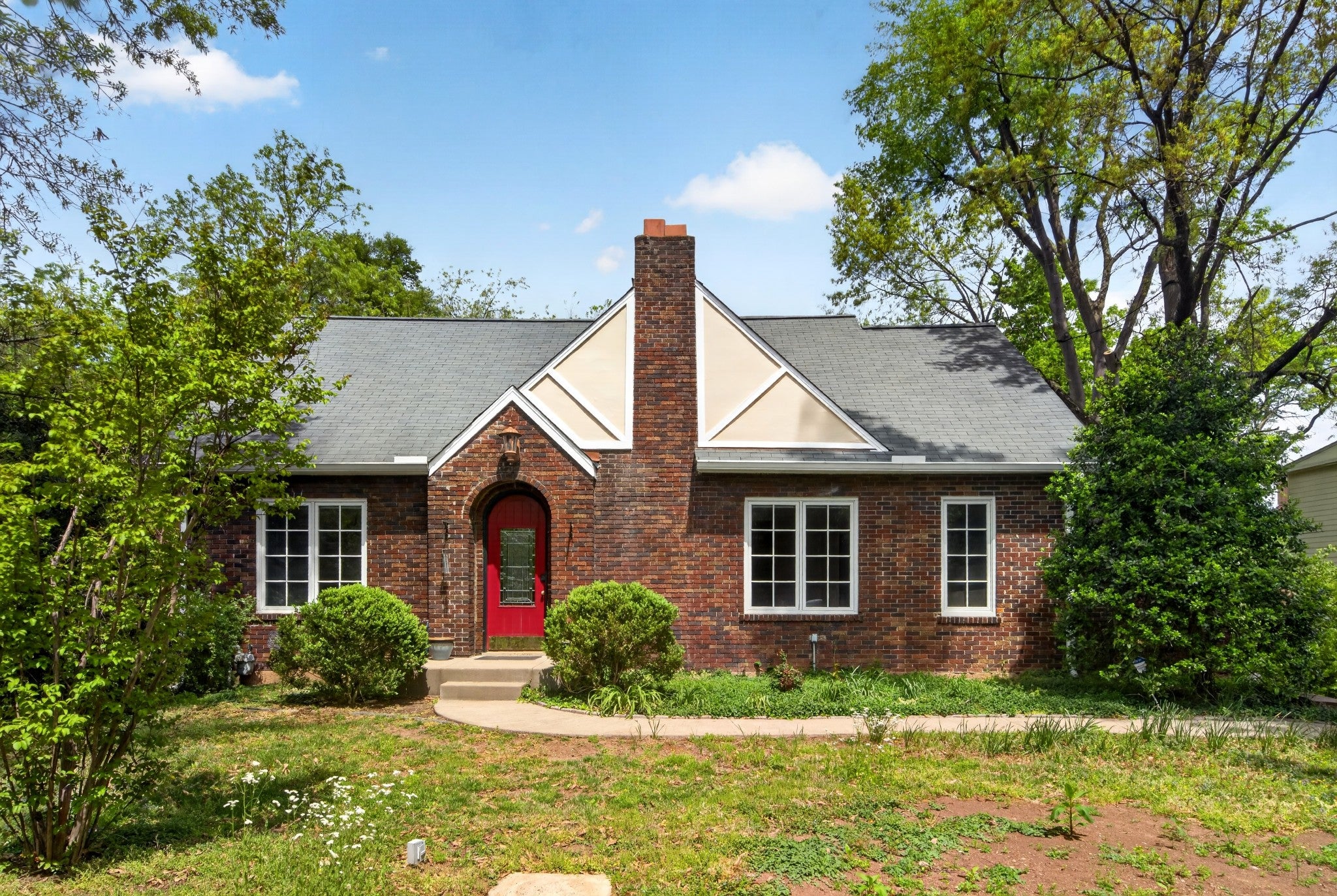 2110 Westwood Ave, Nashville TN 37212 4-bed home, photo 4 of 58