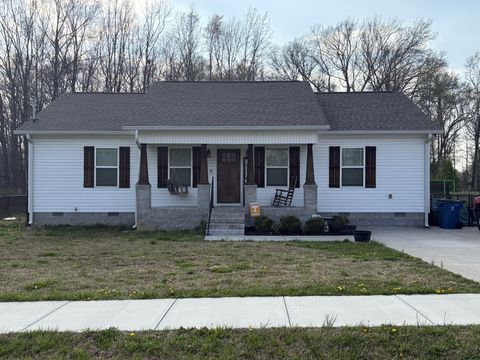 1522 S Spring St Manchester TN 37355