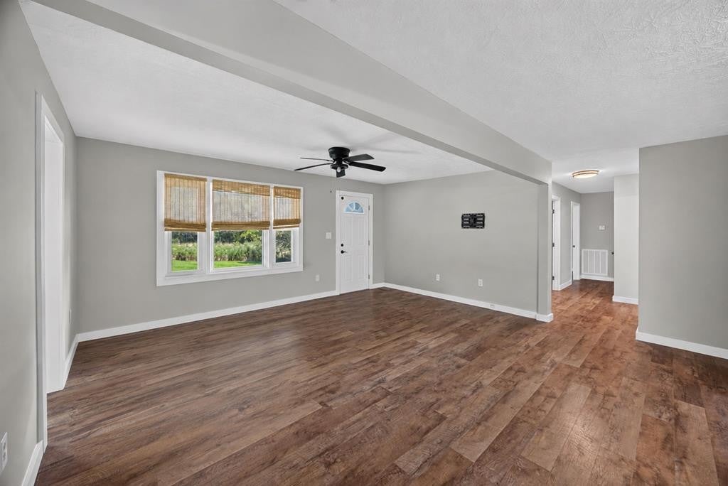 221 England Hollow Rd