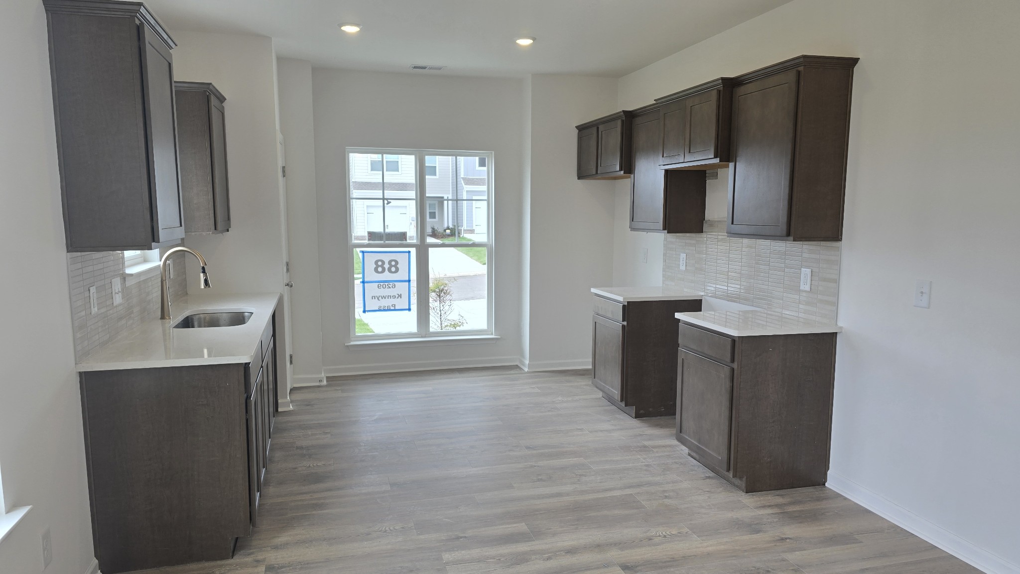 6209 Kenwyn Pass