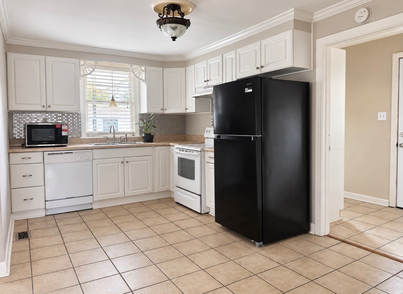 2-bed home for sale in Old Hickory, TN 37138, 120 Becker Ave 120 Becker Ave, Old Hickory TN 37138 2-bed home, photo 4 of 4