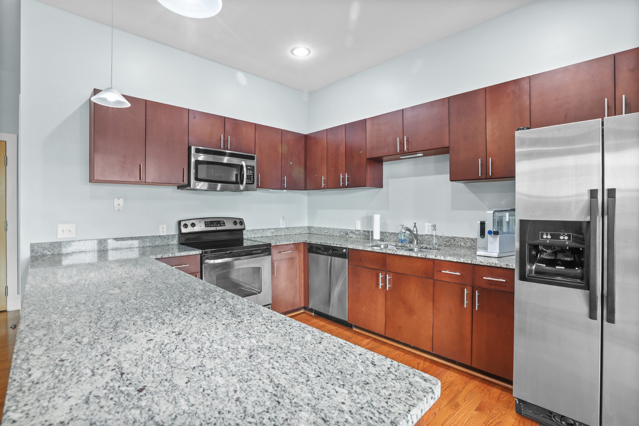 2201 8th Ave S 204
