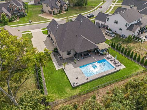 1174 Payton Ln Gallatin TN 37066