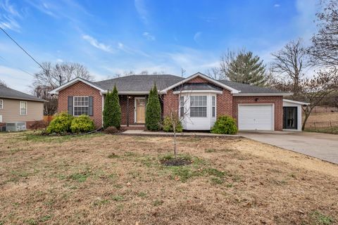 811 Pebble Beach Cir Mount Juliet TN 37122