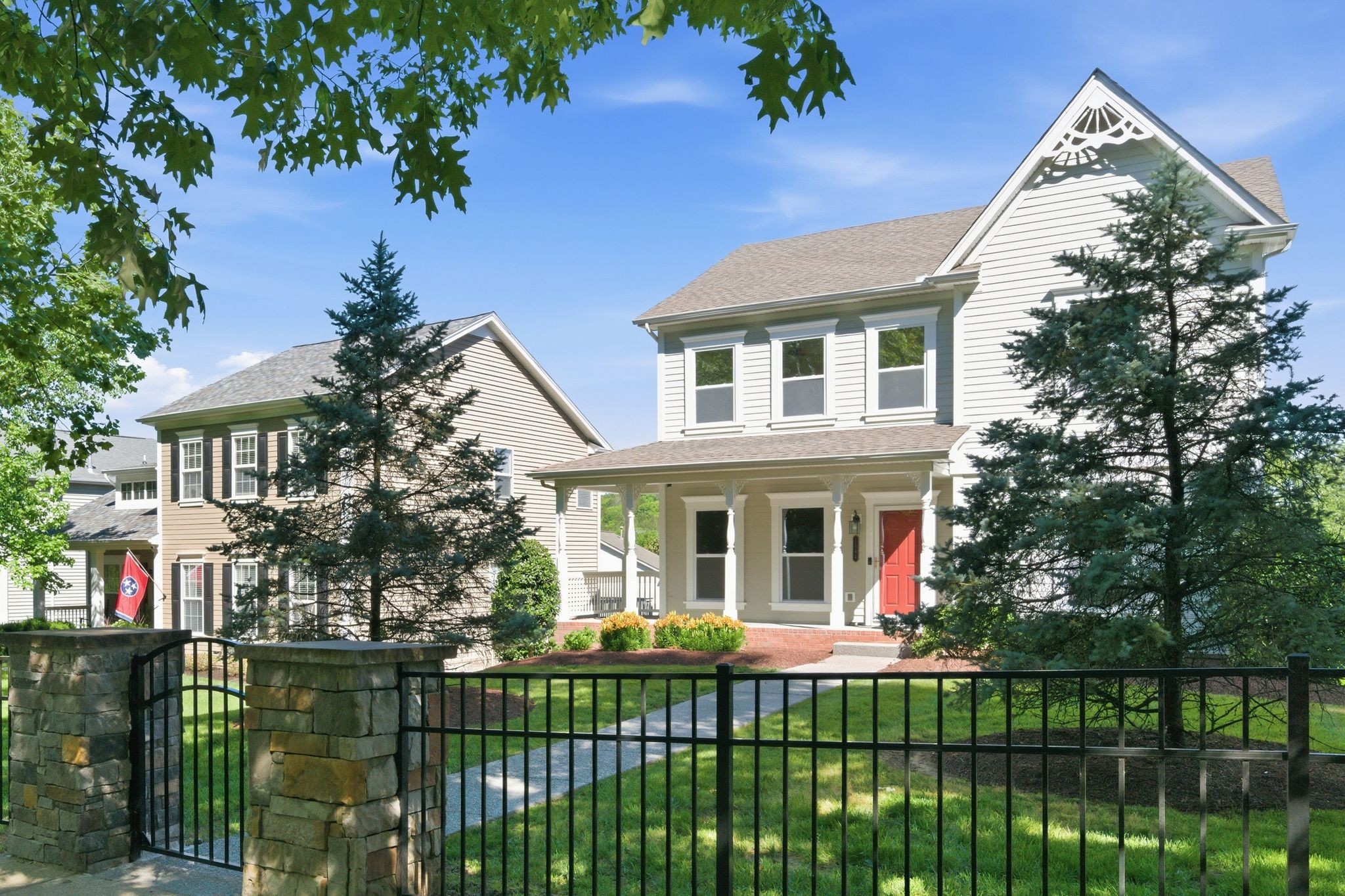 1544 Liberty Pike