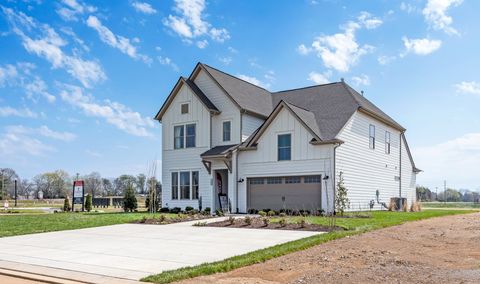 6826 Chatsworth Ct Murfreesboro TN 37129