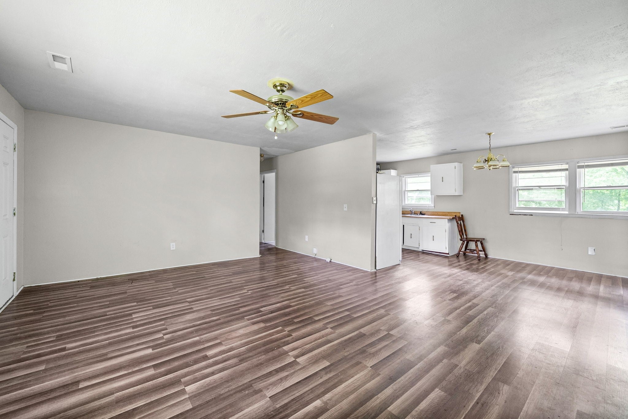 1069 Palmyra Rd