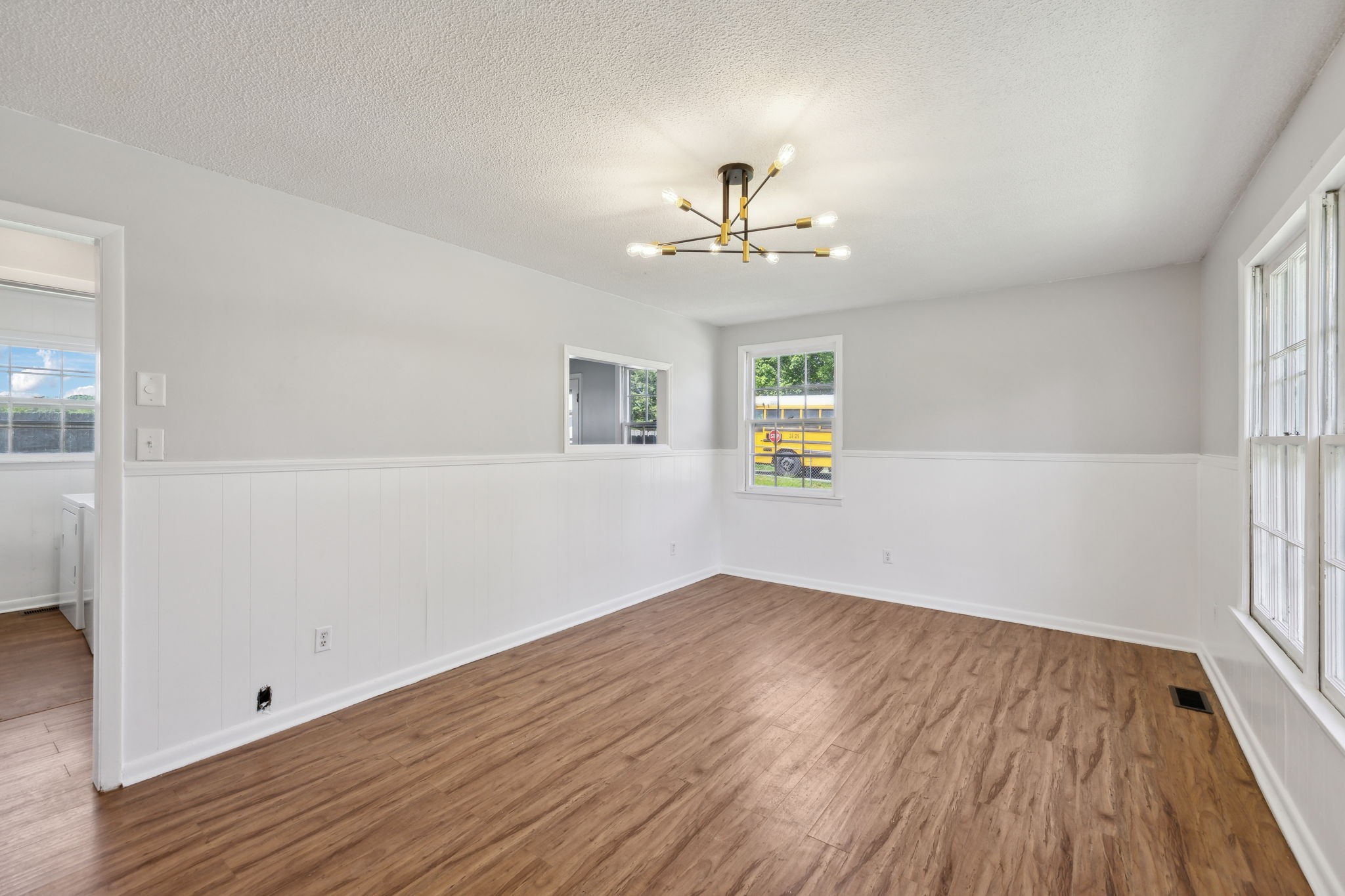 4708 Randlin Dr