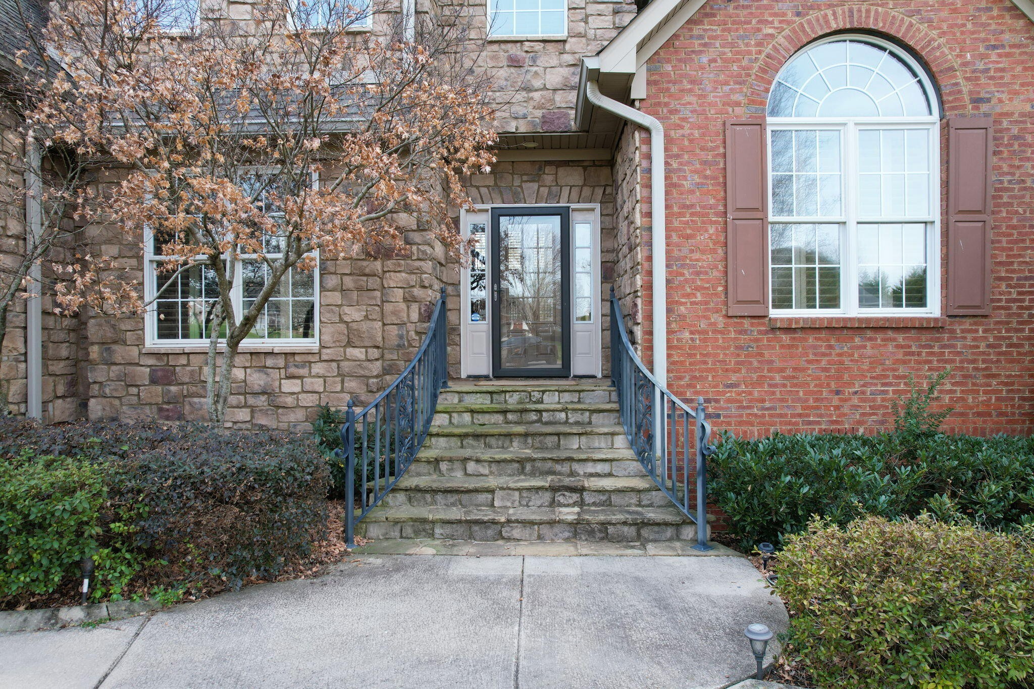 4537 Planters Ridge Drive NW