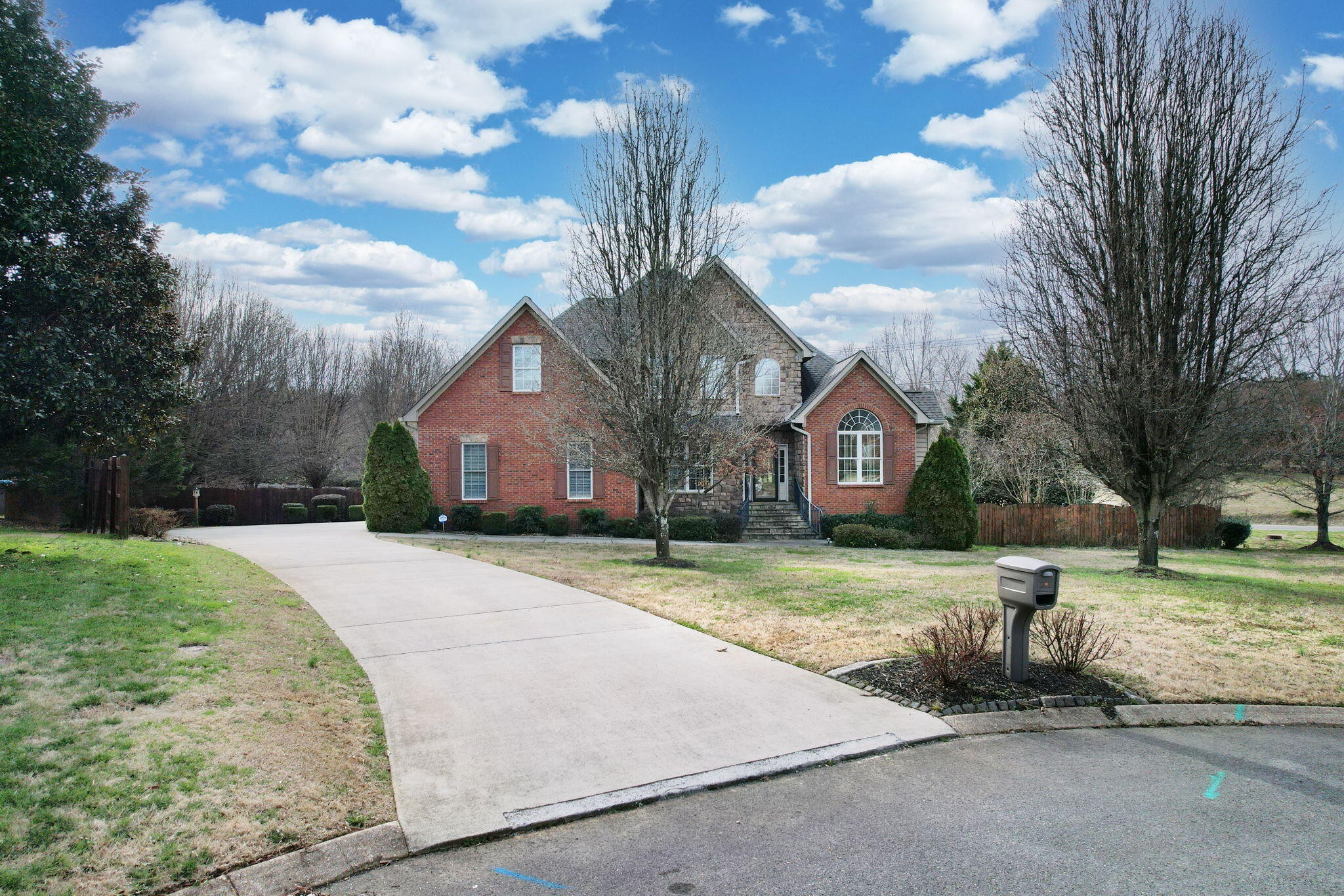 4537 Planters Ridge Drive NW