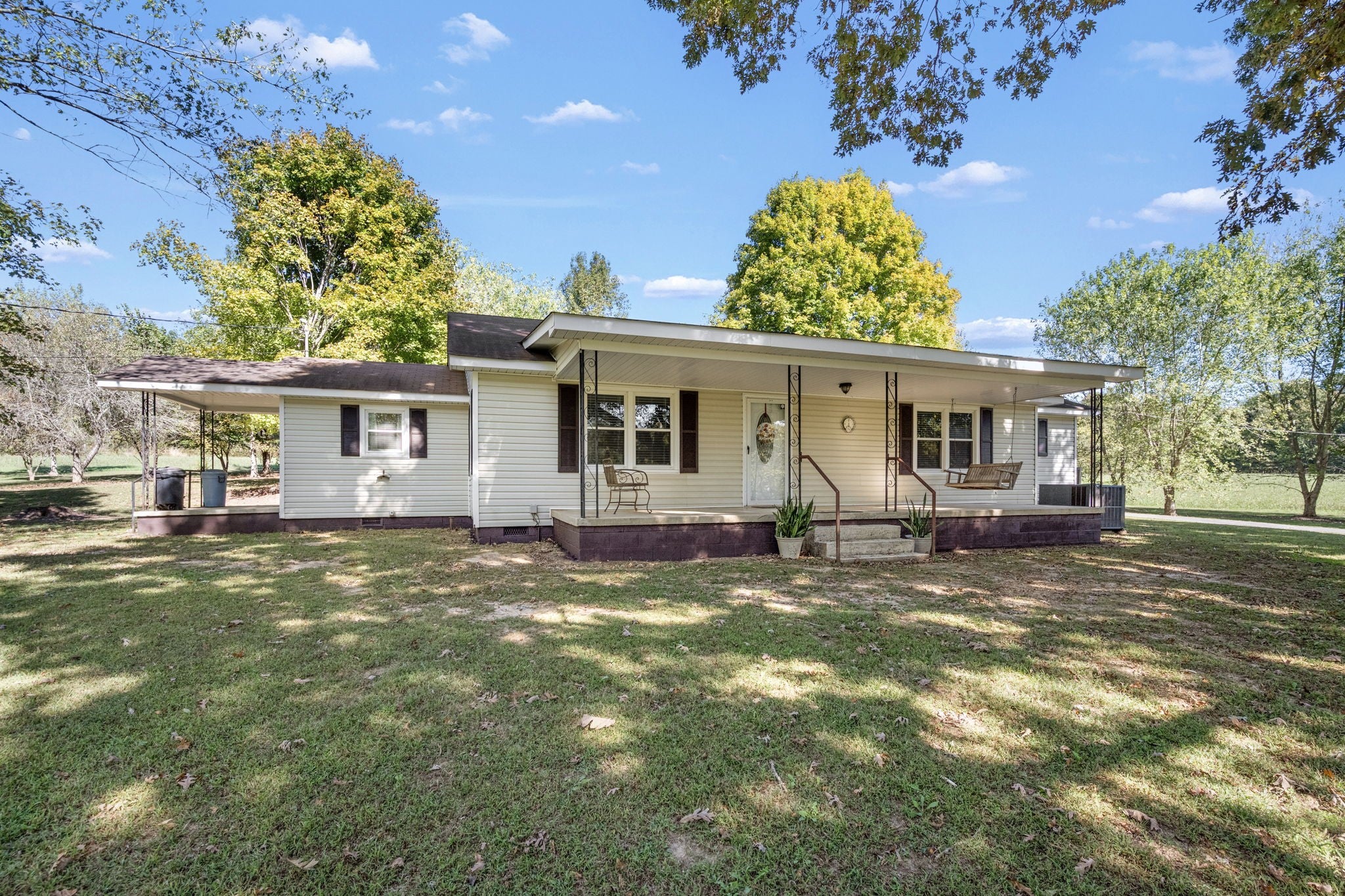 44 CRYSTAL SPRINGS RD