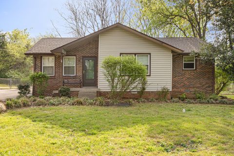 Photo of 221 Stewart Ave, Smyrna, TN 37167 (MLS # 3169084)