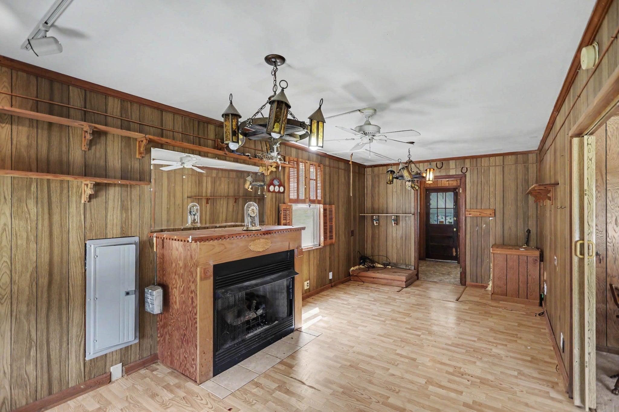 3725 Bianco Rd