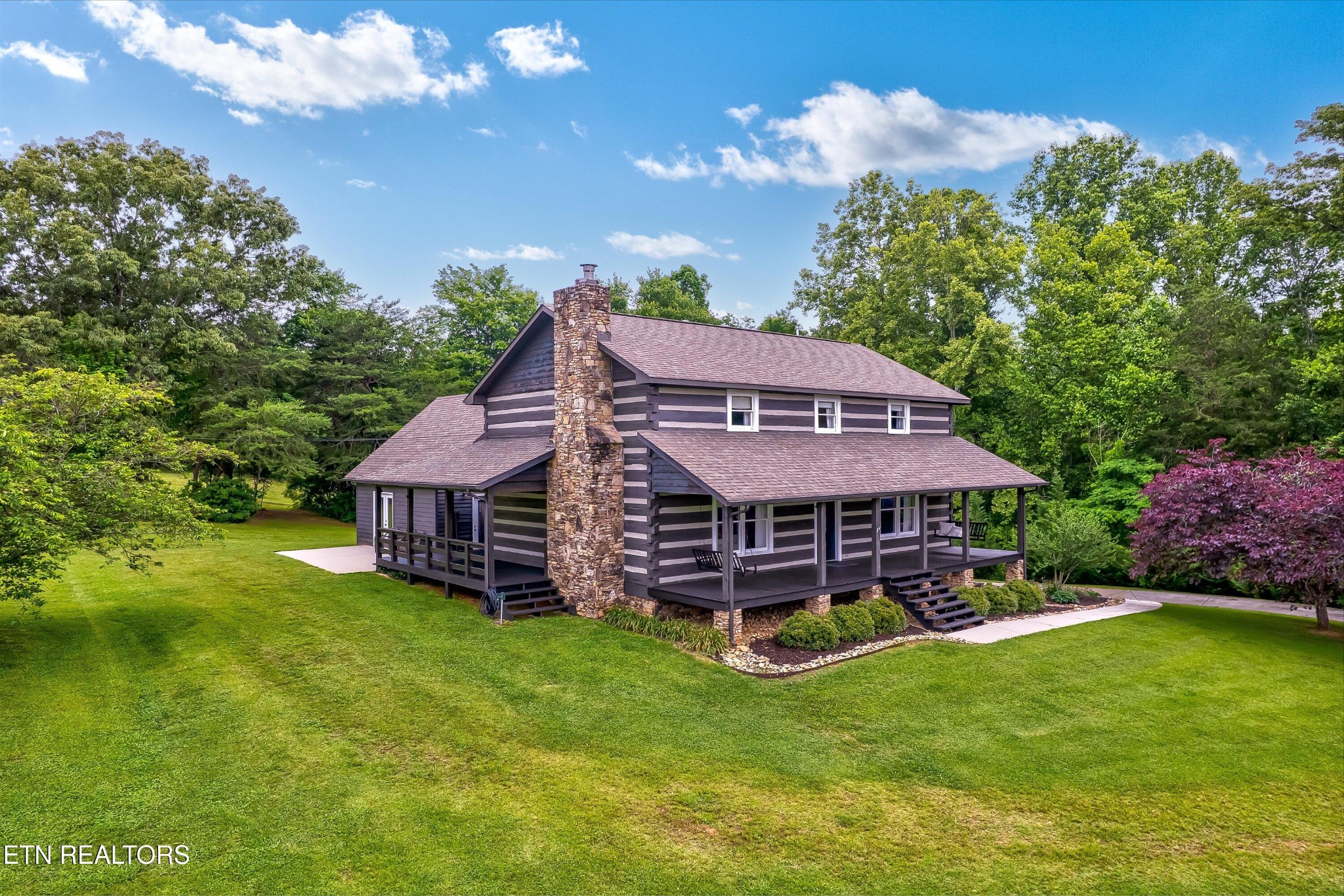 6039 Lindrick Lane