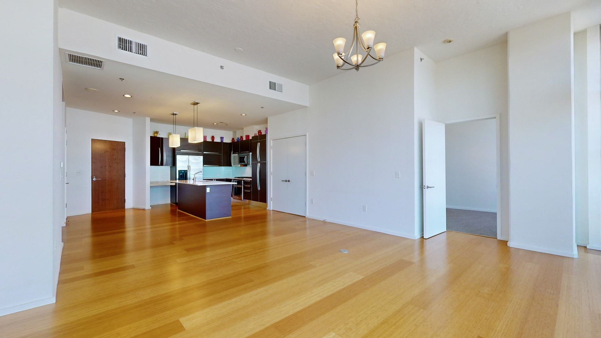 700 12th Ave S 1104