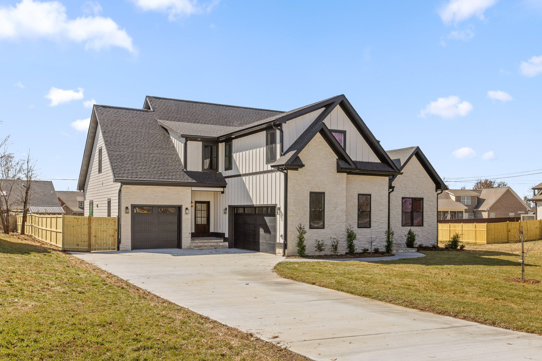 2208 Launcelot Road