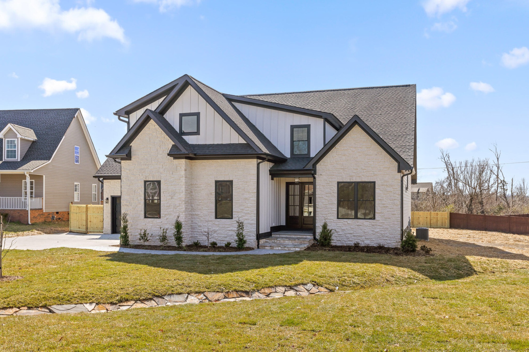 2208 Launcelot Road