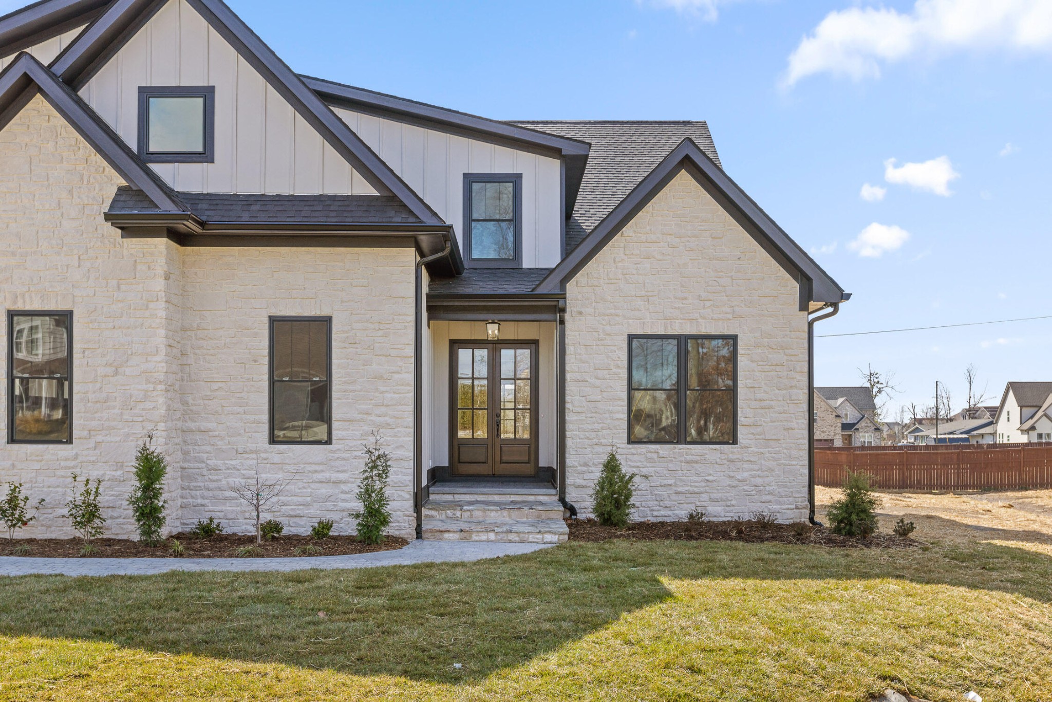 2208 Launcelot Road