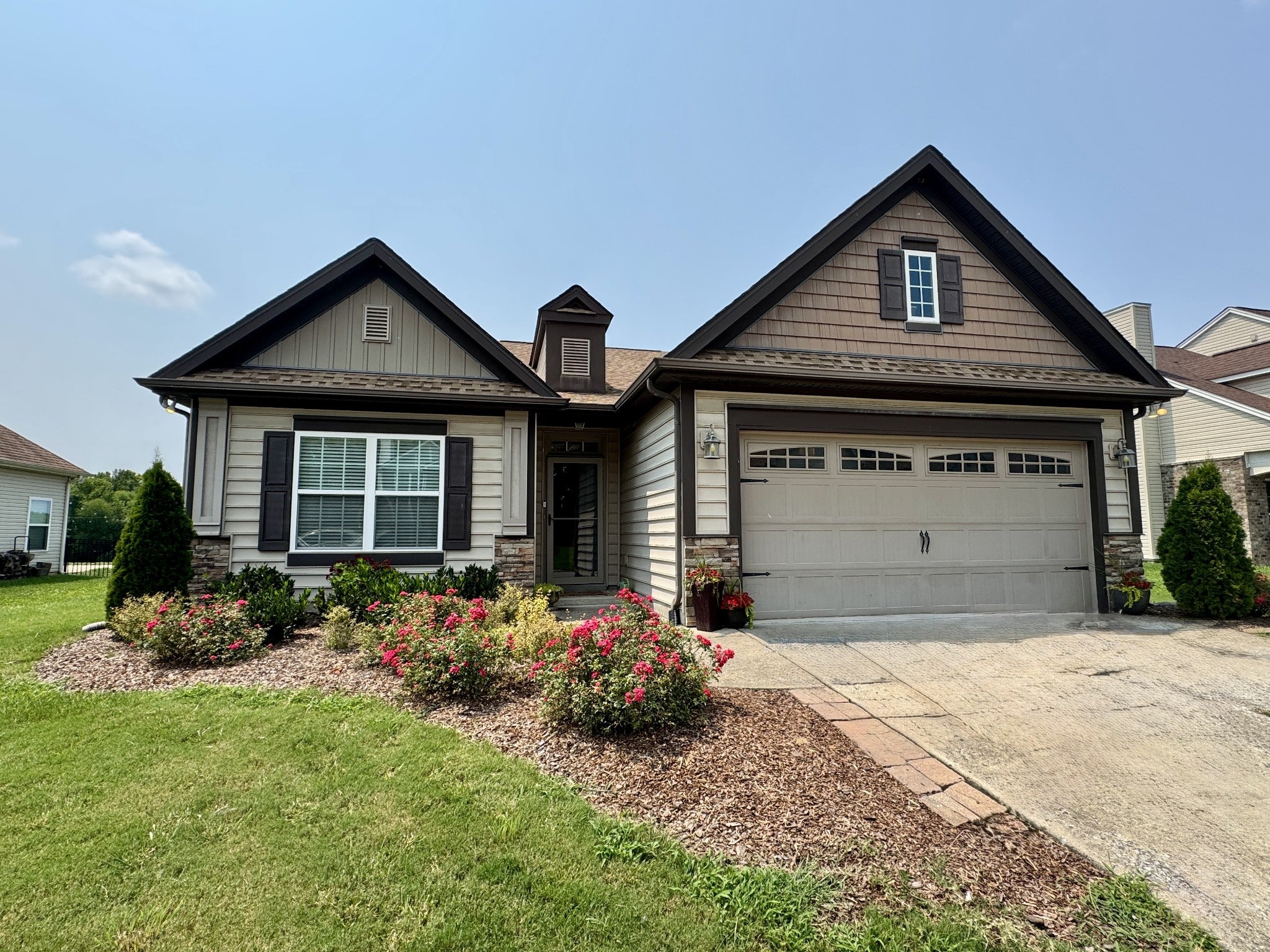 4237 Longfellow Dr