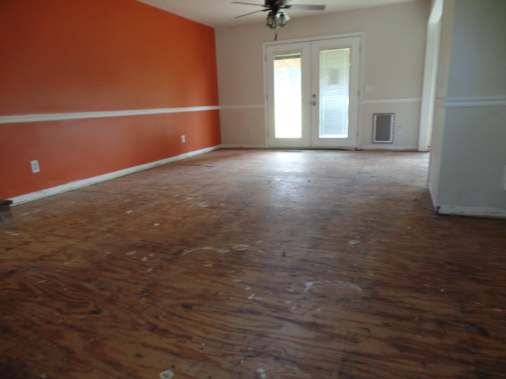 107 Oakland Dr