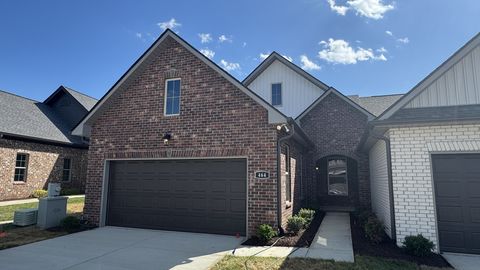 464 W Foxrun Springfield TN 37172