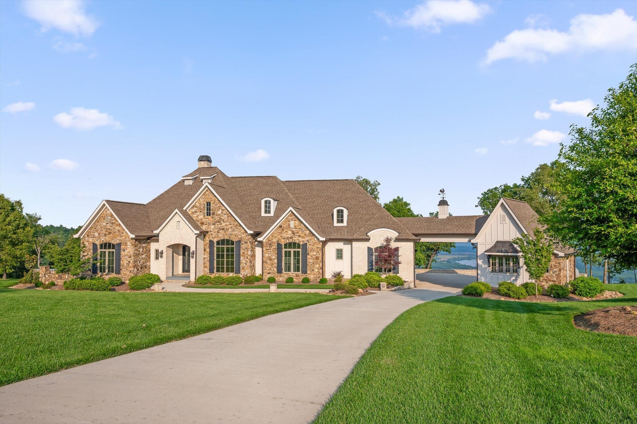 240 Cash Cave Road