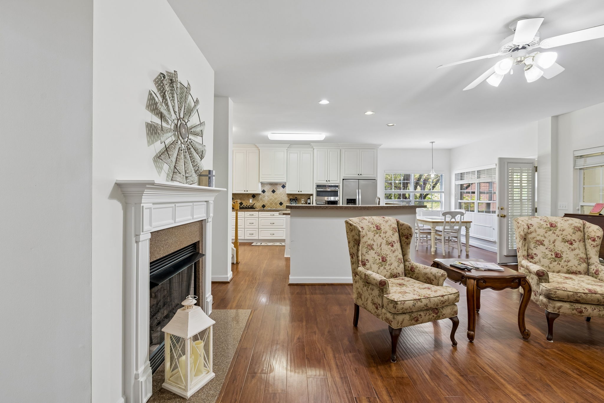 5237 Whispering Valley Dr