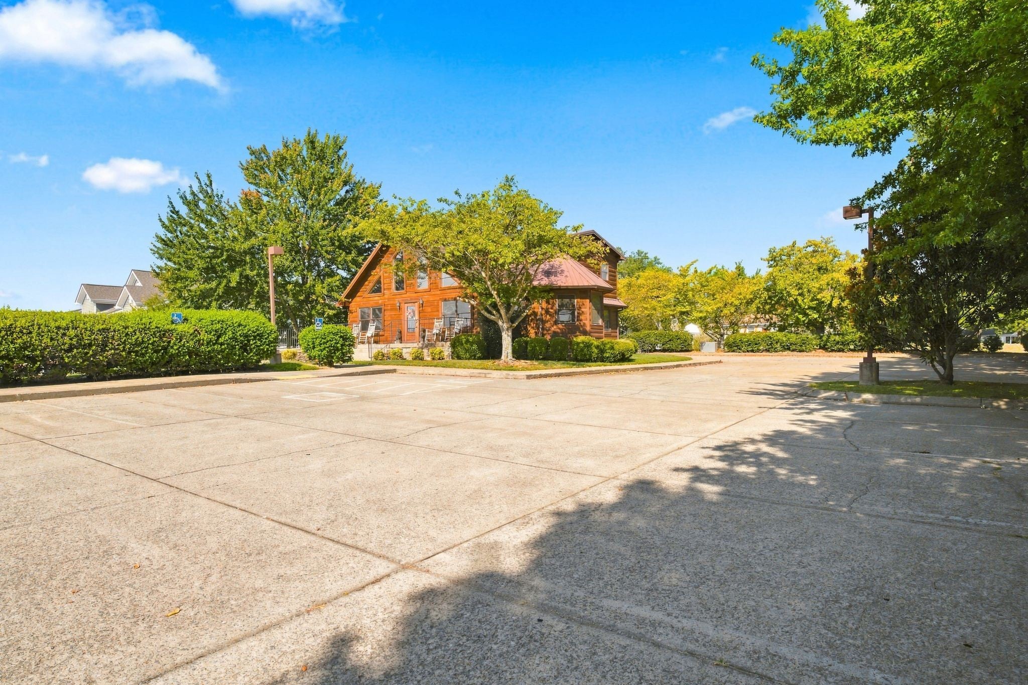 2777 Highway 31 W