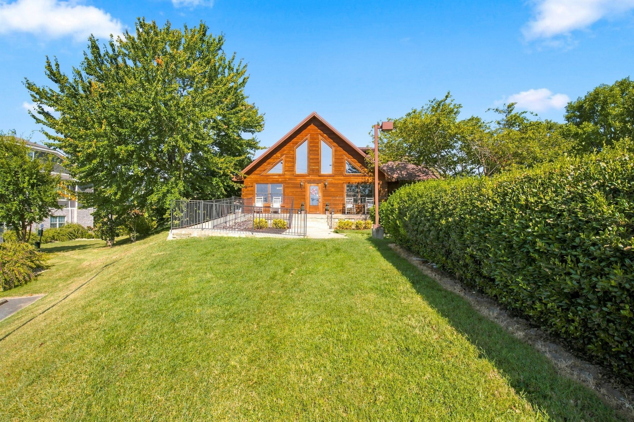 2777 Highway 31 W