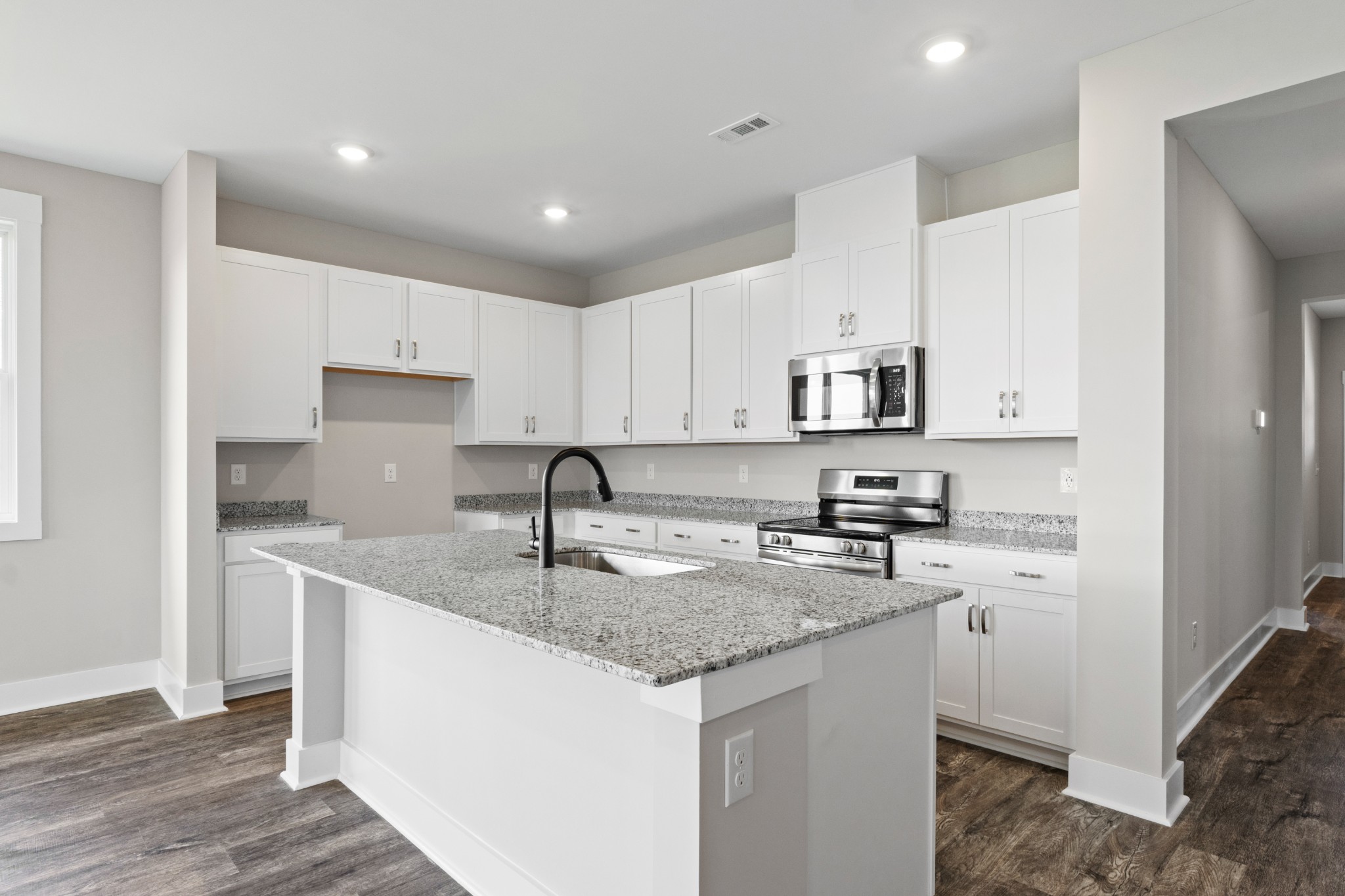 15 Aurora Cir