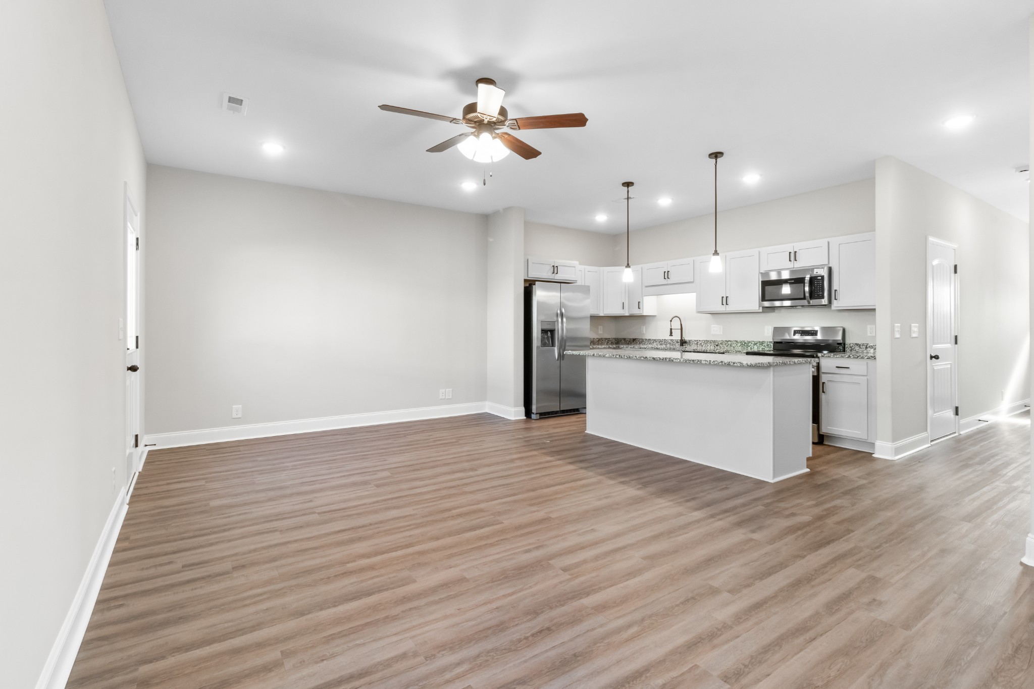 204 W Fallow Ct