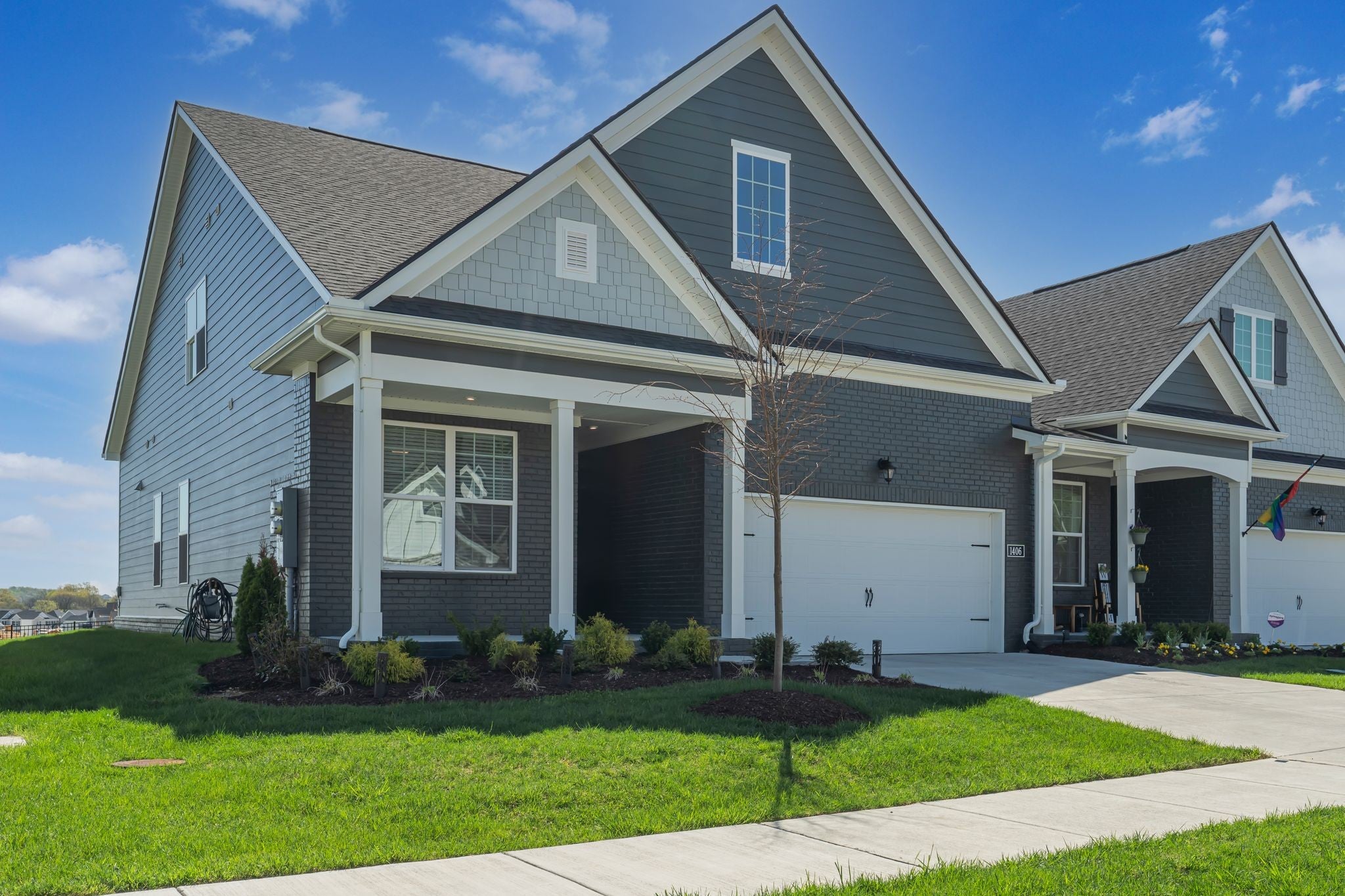 1406 Autumn Leaf Ln