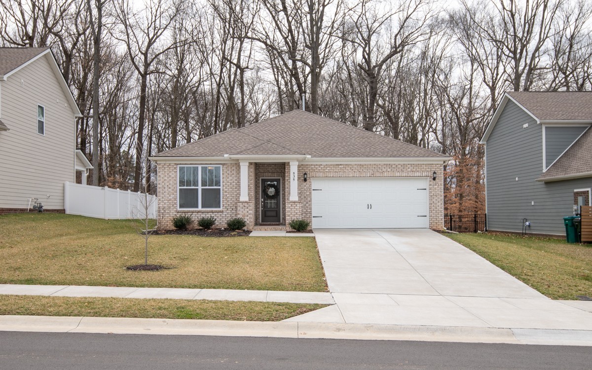 535 Ballard Dr