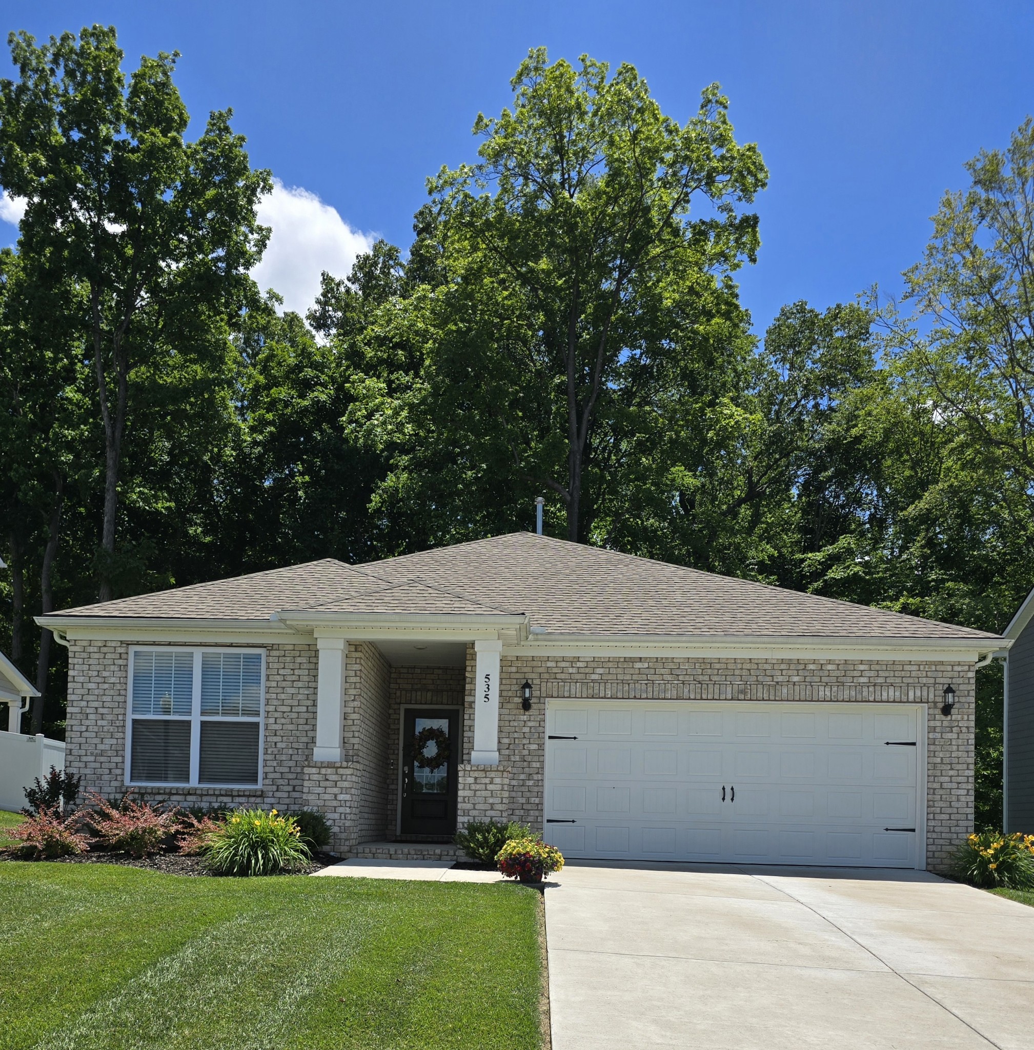 535 Ballard Dr