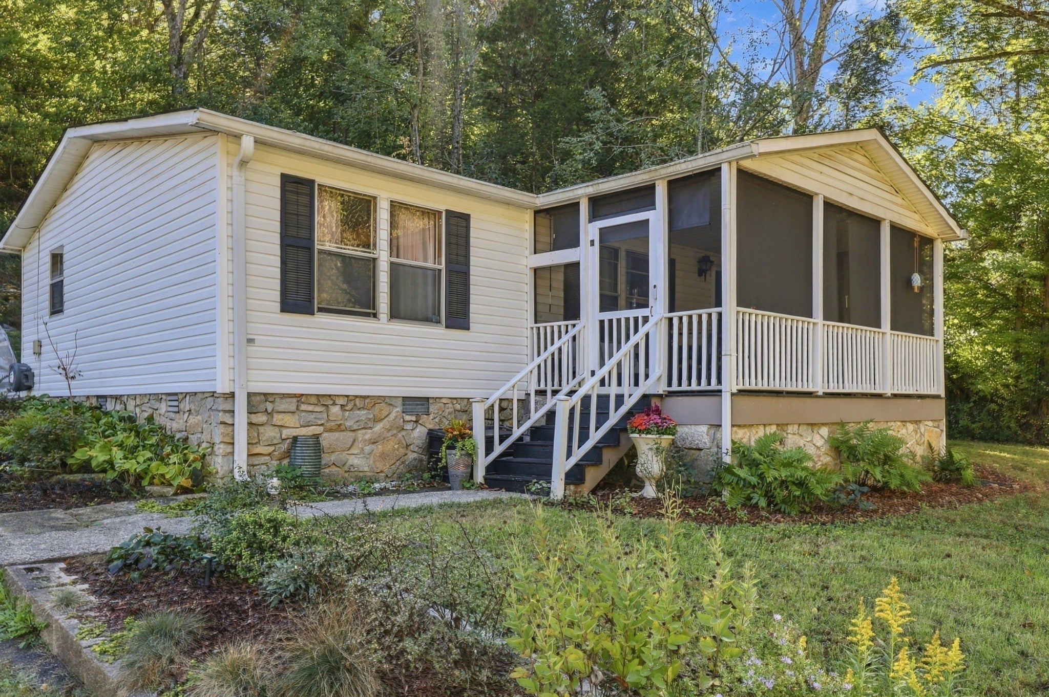 1416 Williamson Rd