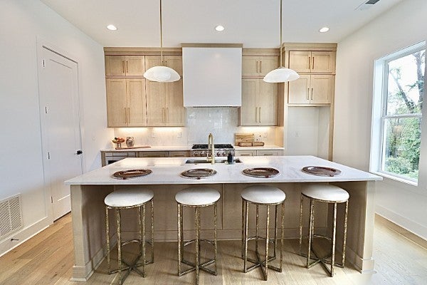902A Douglas Ave - Photo 4