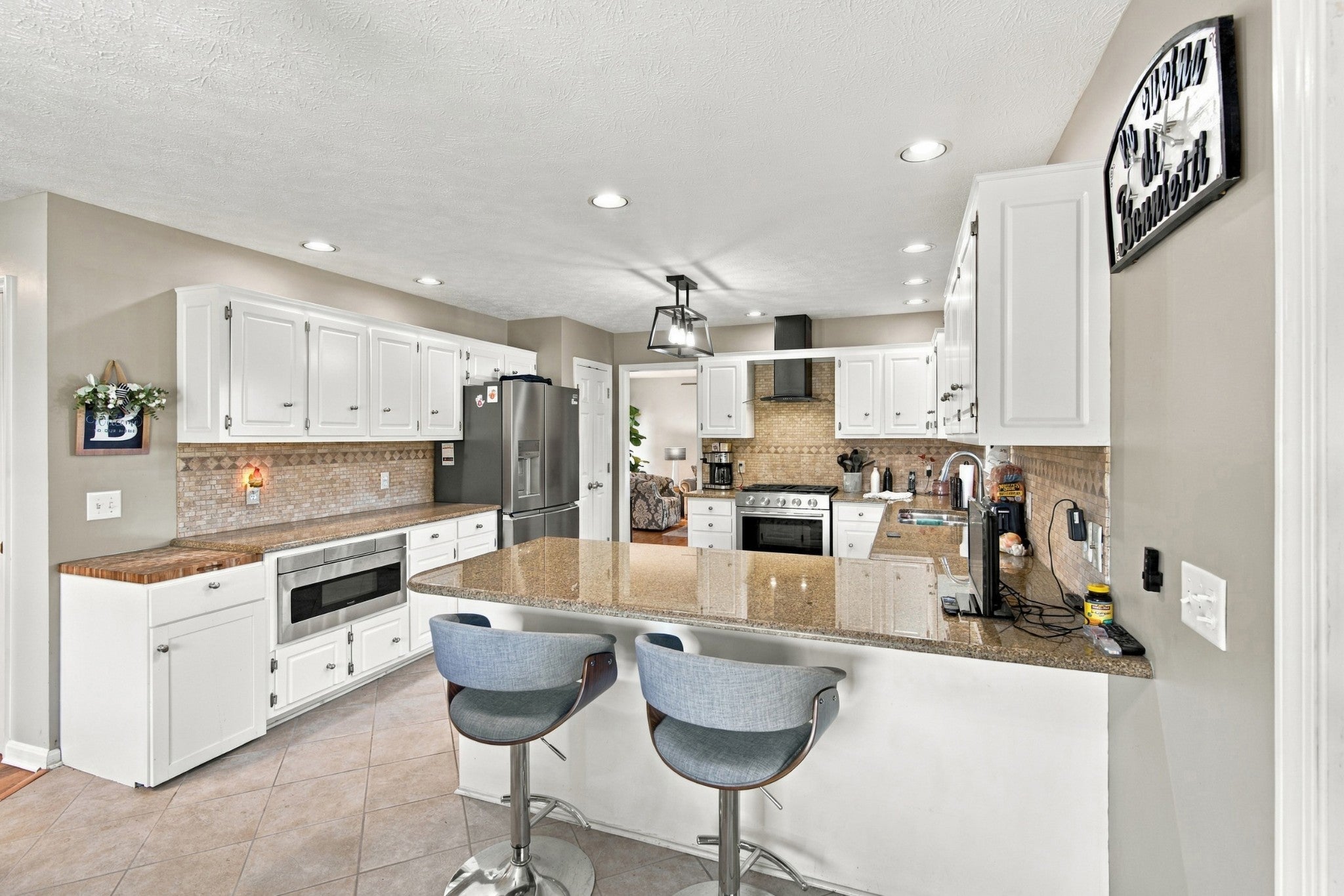 1709 Orchard Dr