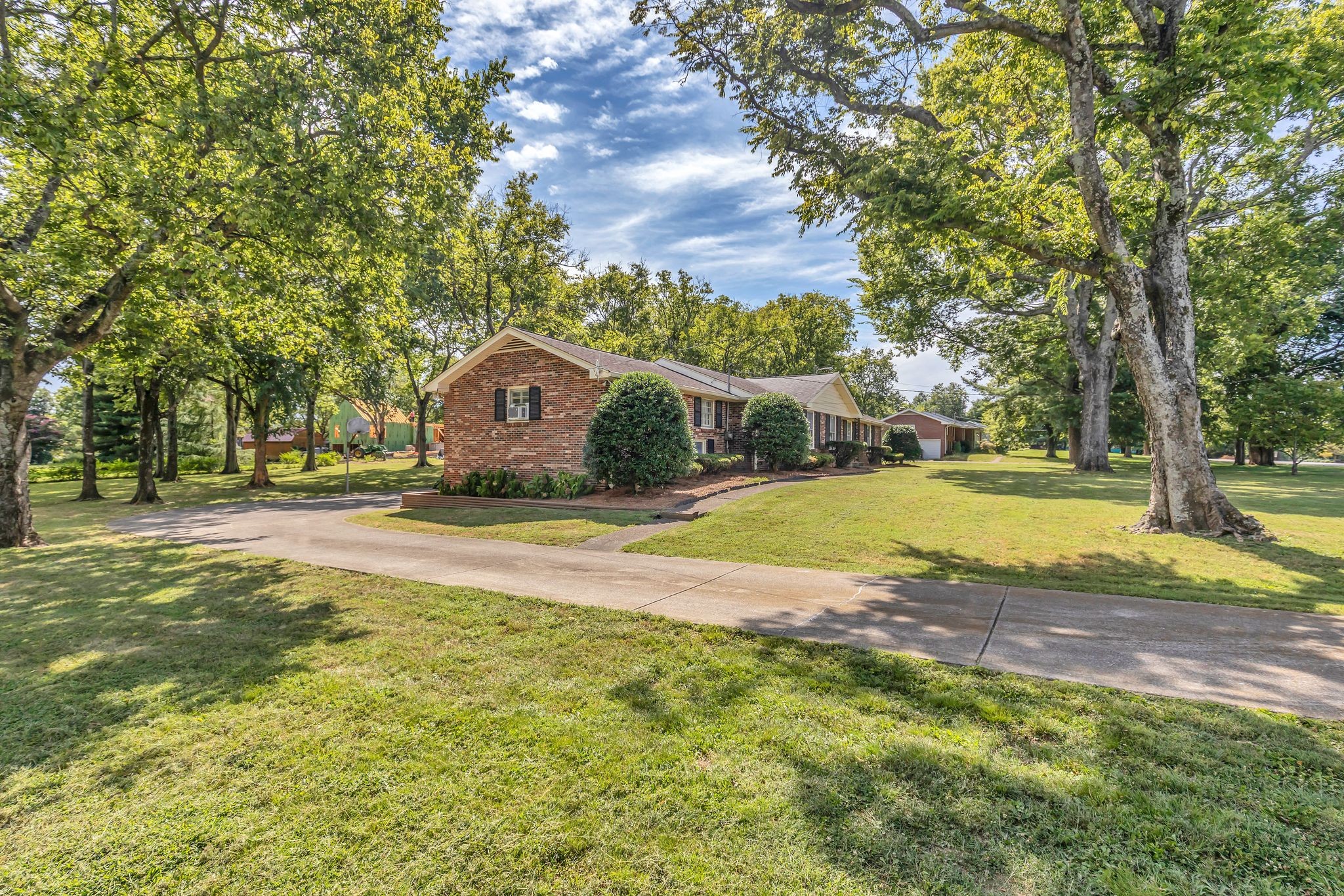 717 Lambert Dr