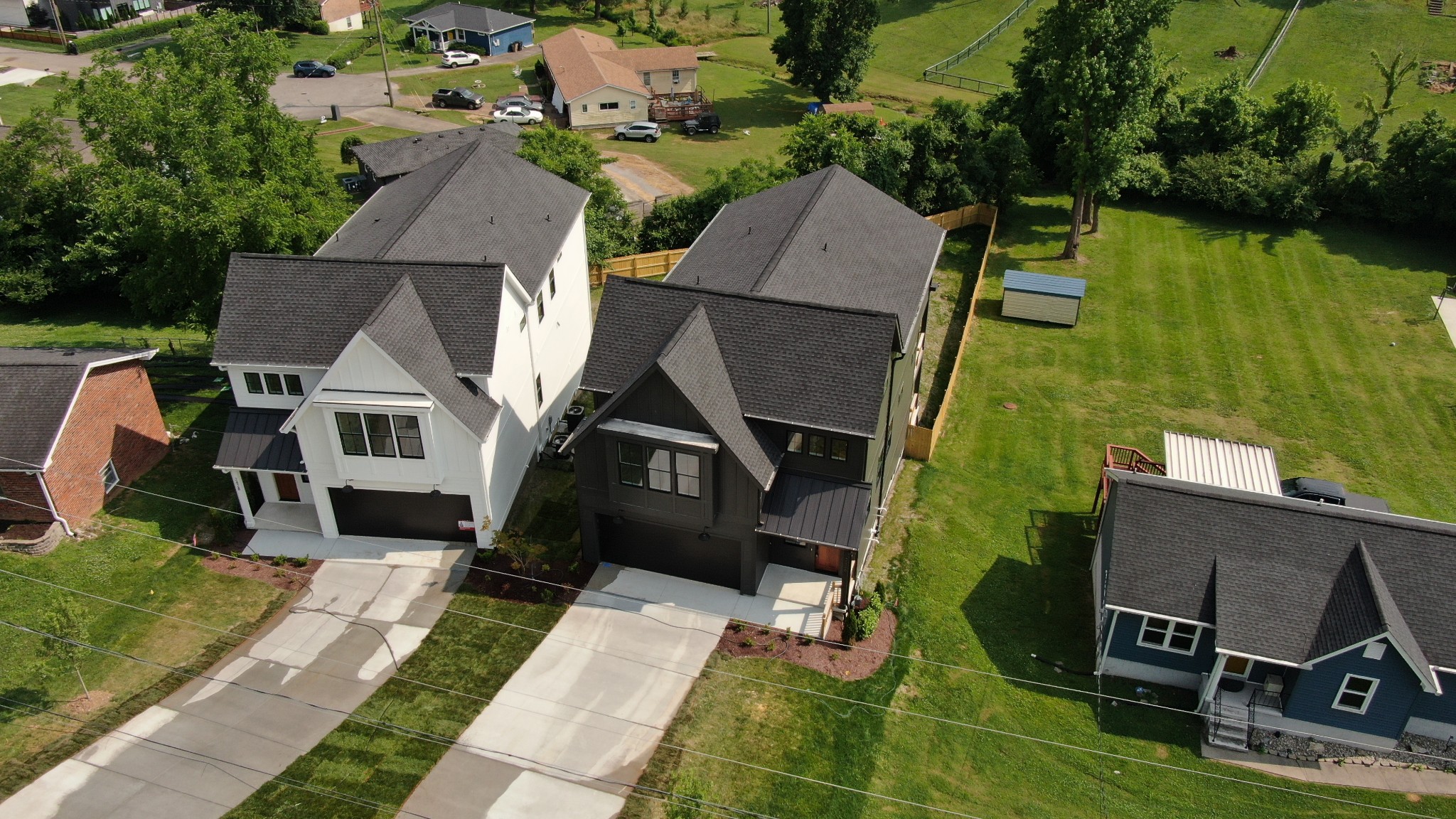 2426 Brittany Dr