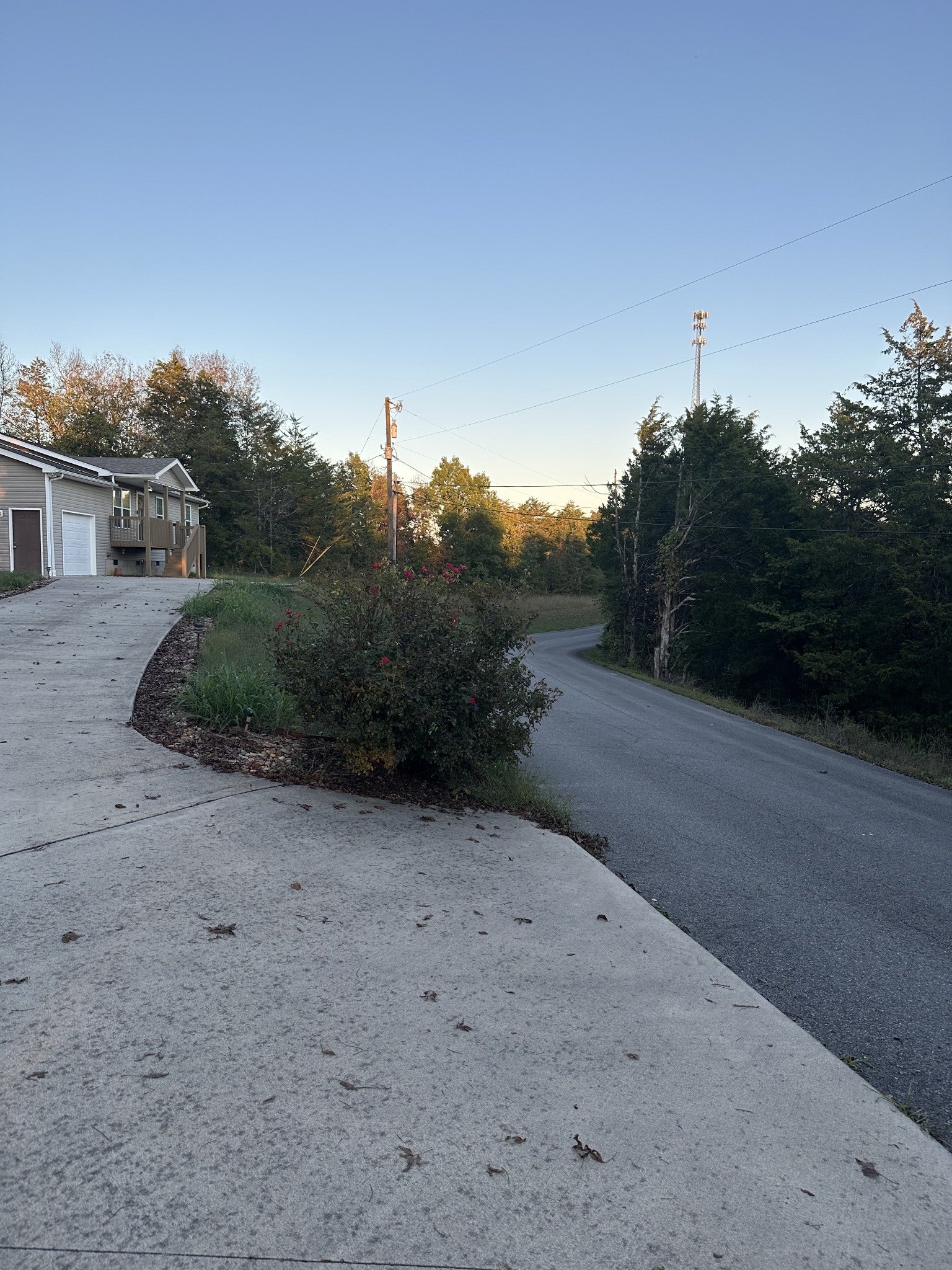 28 Lake Smoky Road