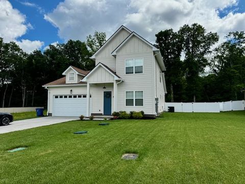 3027 Stonehorn Dr Bell Buckle TN 37020