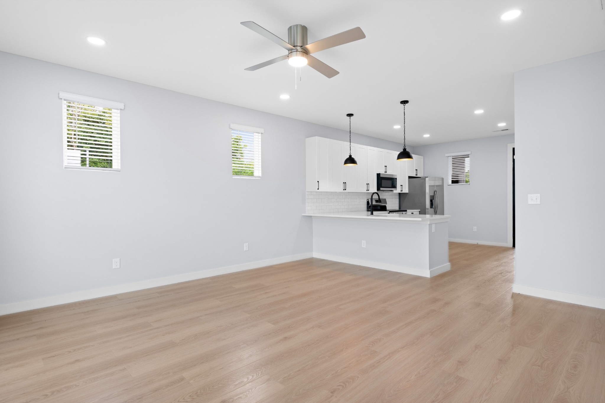 406 Curtis Hilton Way