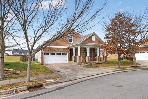 2617 Thicket Ridge Ct Hermitage TN 37076