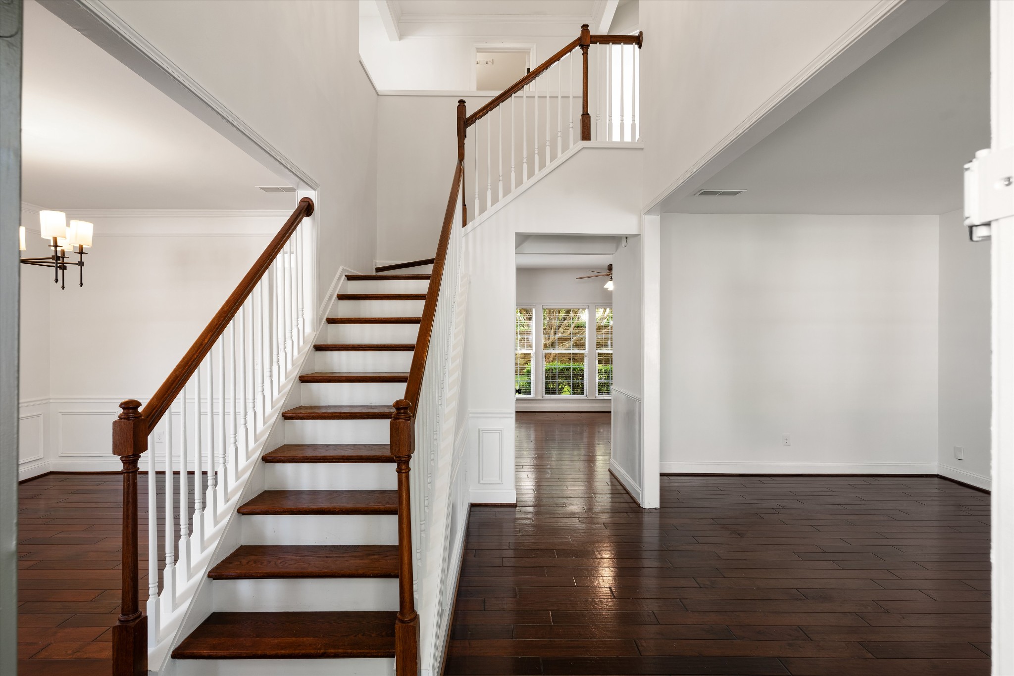 133 Sterling Oaks Ct